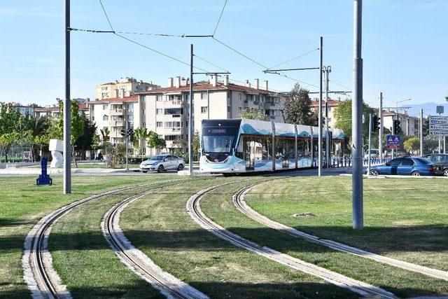 İzmir’de Toplu Ulaşıma Fuar Takviyesi