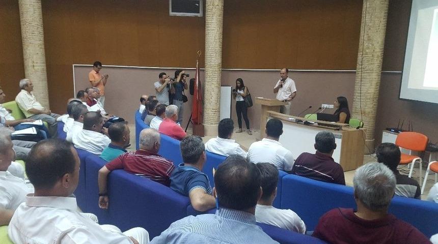 Halk Otob&uuml;s&uuml; Şof&ouml;rlerine Trafikte &Ouml;fke Kontrol&uuml; Eğitimi