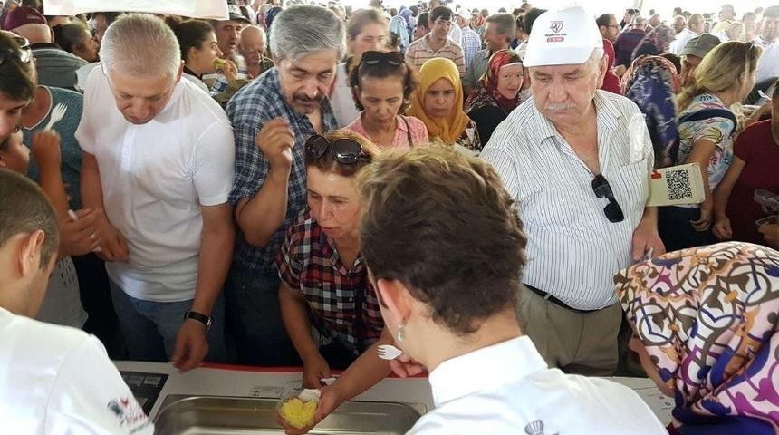 Tekirdağ Aş&ccedil;ılar Ve Pastacılar Derneği, Mengen Uluslararası 32. Aş&ccedil;ılık Ve Turizm Festivali&rsquo;ne Katıldı