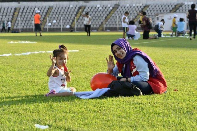 Damla Projesi İle Gönüllere Dokunuyorlar