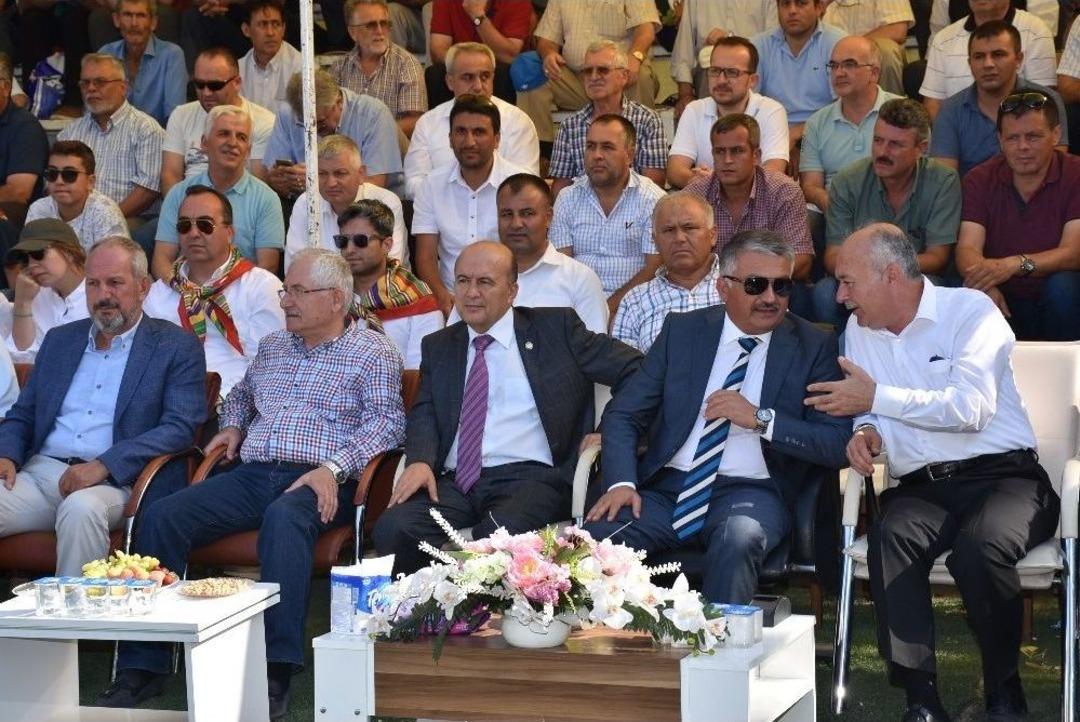 Dursunbey Er Meydanında Başpehlivan Hamza K&ouml;seoğlu