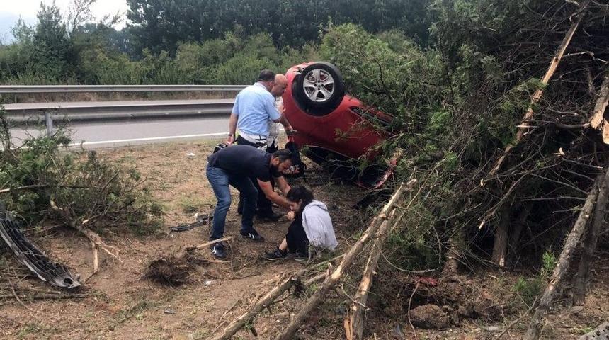 Takla Atan Ara&ccedil;tan Baba Kız Yaralı Kurtuldu