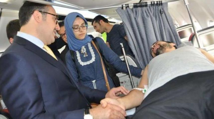 Burkina Faso'da Yaralanan Thy Personeli &Ccedil;elik, İstanbul&rsquo;A Getirildi