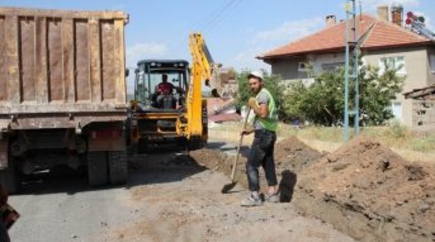 Gemerek&rsquo;te Doğalgaz &Ccedil;alışmaları S&uuml;r&uuml;yor