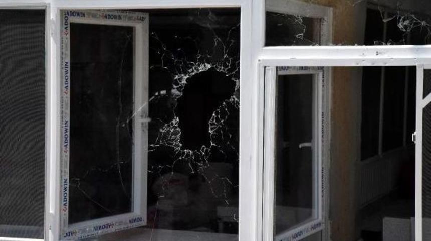 Terk Eden Sevgiliye Pompalı T&uuml;fekle G&ouml;zdağı