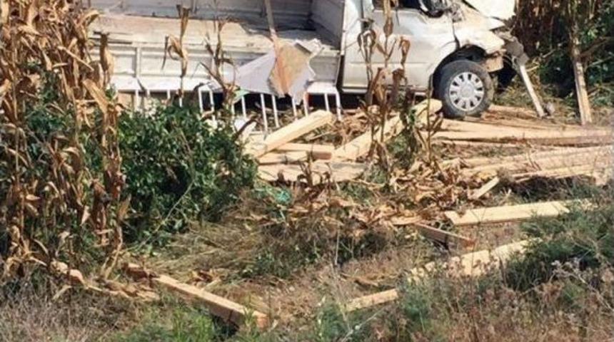 Kozan&rsquo;da Trafik Kazası: 1 &Ouml;l&uuml;, 2 Yaralı