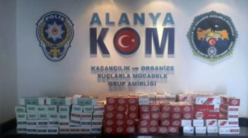 Alanya&rsquo;da Ka&ccedil;ak T&uuml;t&uuml;n Satıcılarına Operasyon