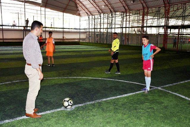 Yeşilyurt’ta Mahalleler Arası Futbol Turnuvası