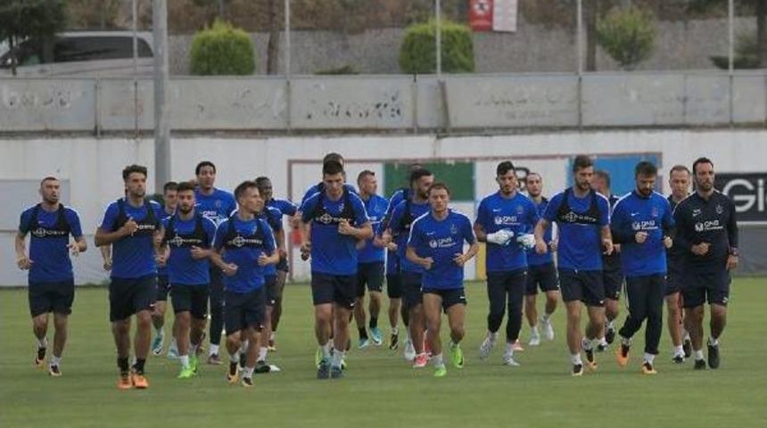 Trabzonspor&rsquo;Da, Fenerbah&ccedil;e Ma&ccedil;ı Hazırlıkları Başladı