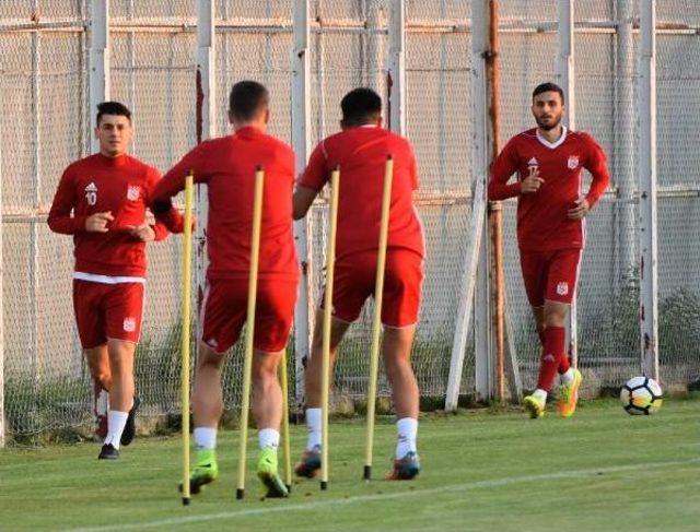 Demir Grup Sivasspor, Evkur Yeni Malatyaspor Maçı Hazırlıklarını Sürdürdü