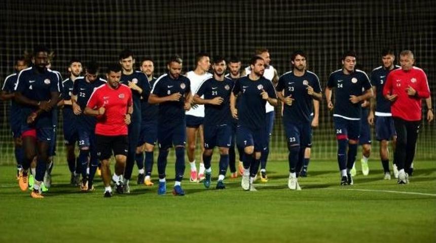 Antalyaspor'da Akhisar Hazırlıkları Başladı