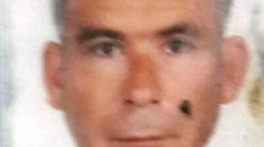 Babası Ve Kız Kardeşi Gibi Ağa&ccedil; Dibinde &Ouml;l&uuml; Bulundu