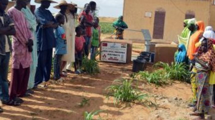 Aksuvital Personelinden Afrika’da Anlamlı Hareket