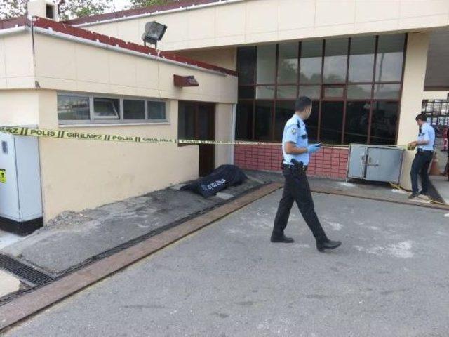 &Uuml;sk&uuml;dar da Denizden Ceset &Ccedil;ıktı 3