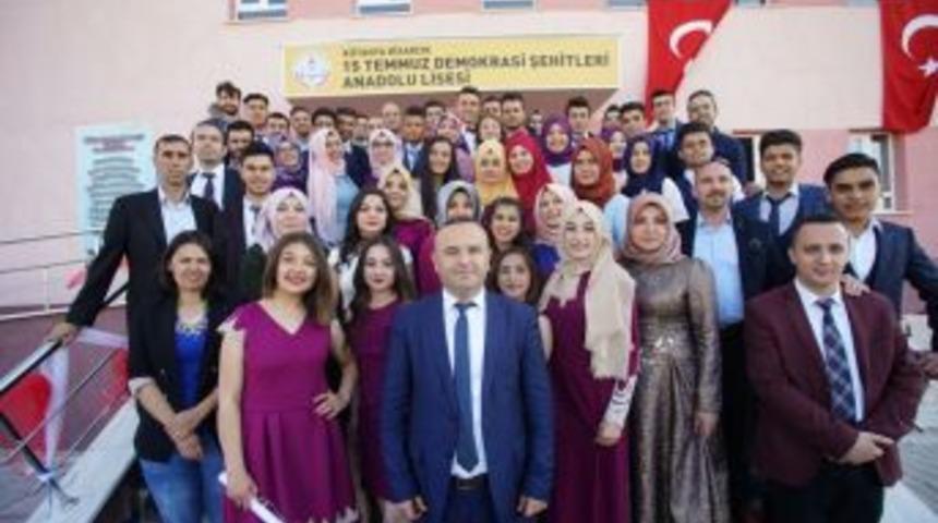 Hisarcık 15 Temmuz Demokrasi Şehitleri Anadolu Lisesinin Lys Başarısı Y&uuml;zde 75