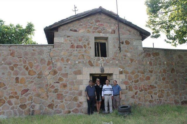 Zahide Yetiş Eskigediz’e Hayran Kaldı