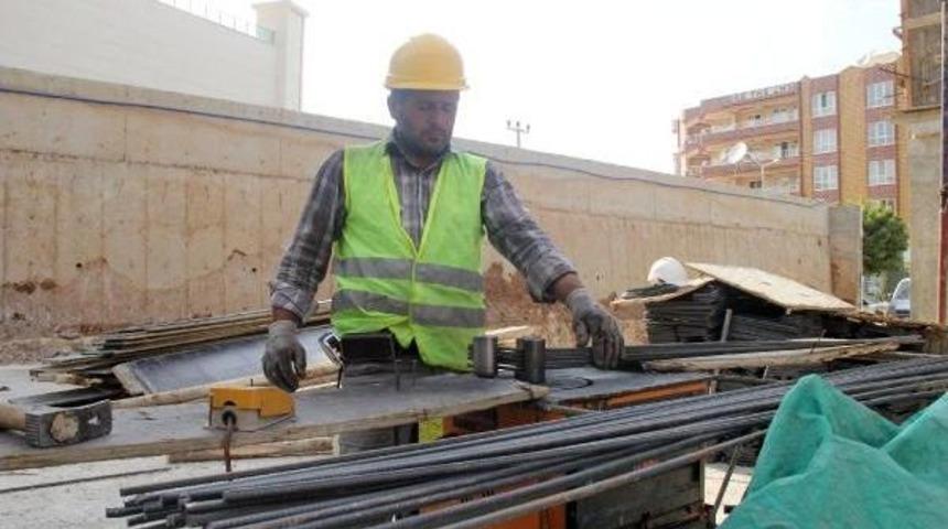 M&uuml;teahhitler Iş Bırakmaya Hazırlanıyor