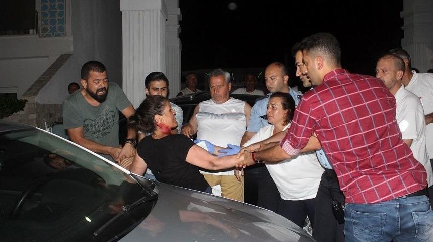 Kadın İş&ccedil;inin 5 Yıldızlı Otel &Ouml;n&uuml;nde Kanlı Eylemi