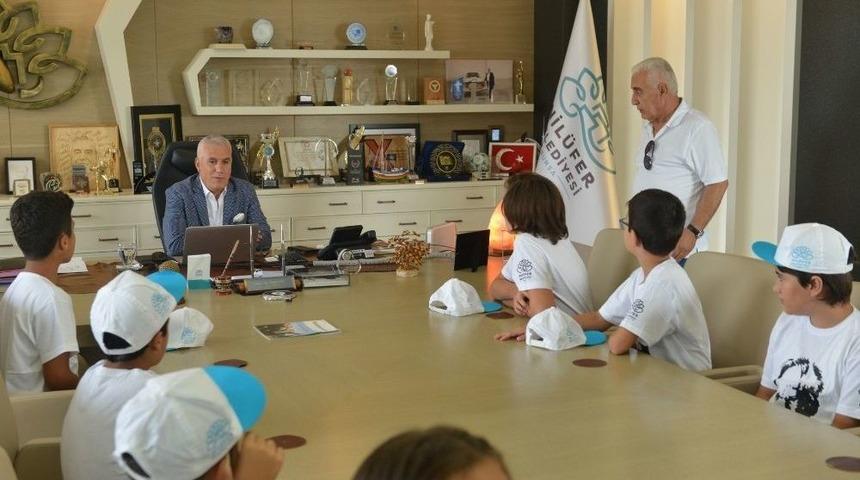 Bozbey: &ldquo;amat&ouml;r Spor Kul&uuml;pleri &Ccedil;ocukları Spora Y&ouml;nlendirmeli&rdquo;