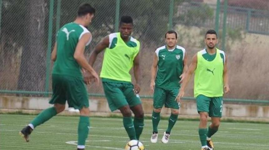 Bursaspor, Aytemiz Alanyaspor Hazırlıklarını S&uuml;rd&uuml;rd&uuml;