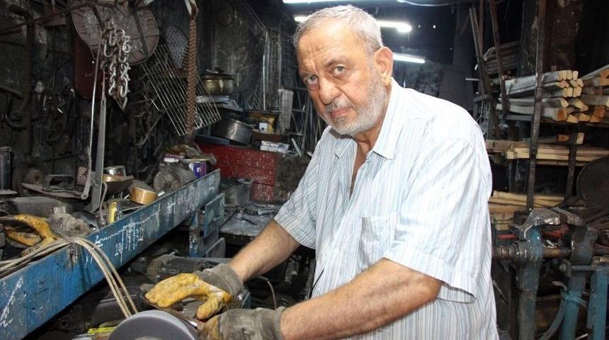 50 Yıllık Demirciden &ldquo;bı&ccedil;akları Son G&uuml;ne Bırakmayın&rdquo; Uyarısı