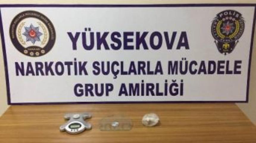 Y&uuml;ksekova'da Eroin Operasyonu