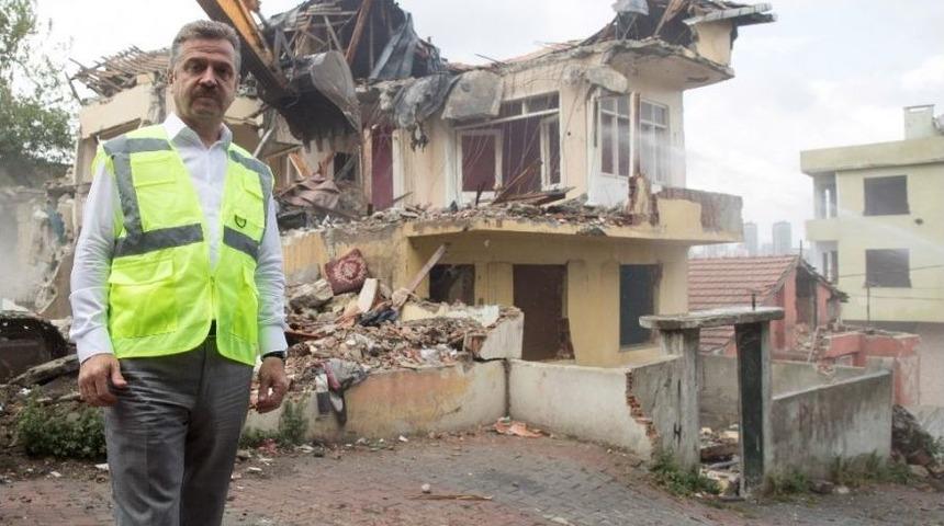 Gaziosmanpaşa&rsquo;da Kentsel D&ouml;n&uuml;ş&uuml;m Devam Ediyor