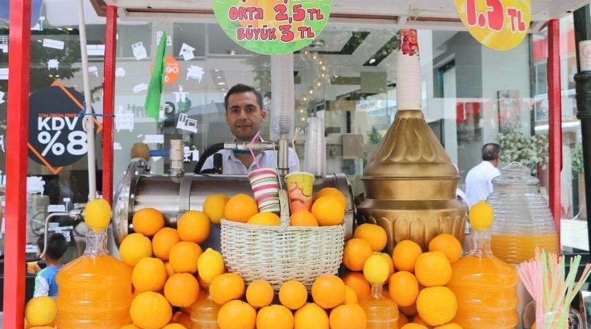 Meşrubat Satışları Memnun Etti