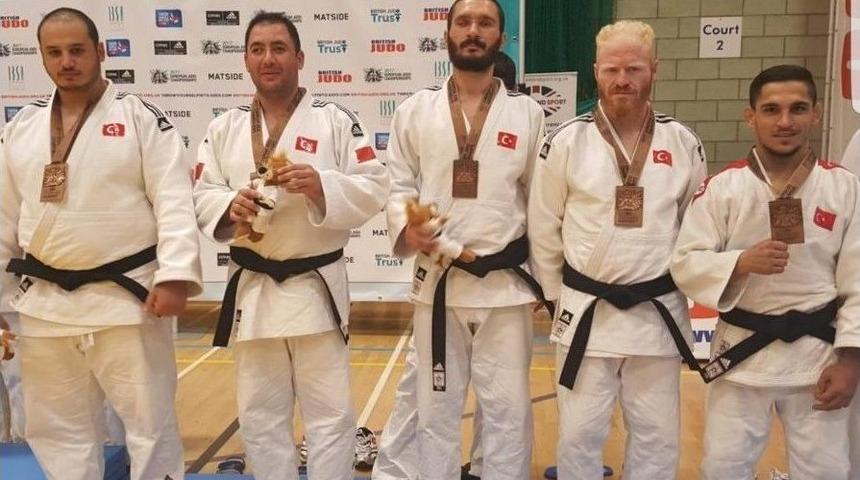 İngiltere&rsquo;den Kocaeline Bronz Madalya Geldi