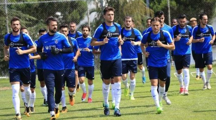 Trabzonspor, Fenerbah&ccedil;e Ma&ccedil;ı Hazırlıklarını S&uuml;rd&uuml;rd&uuml;
