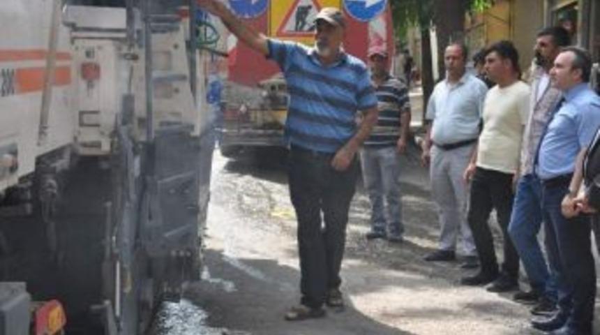 Siirt Belediyesi&rsquo;nden Asfalt &Ccedil;alışması