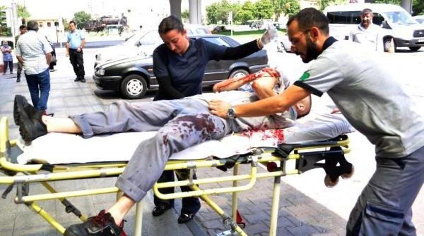 Mobilya Işçisi, Elini Makinaya Kaptırdı