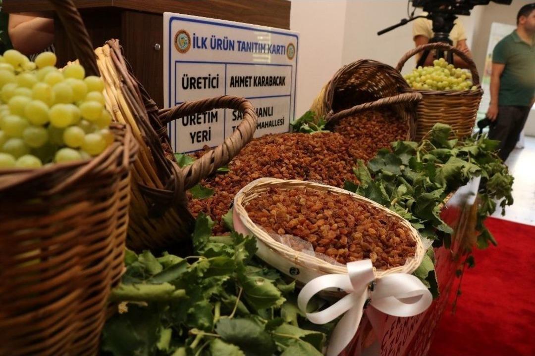 Sezonun İlk Kuru &Uuml;z&uuml;m&uuml; A&ccedil;ık Arttırmayla Satıldı