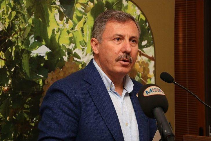 Sezonun İlk Kuru Üzümü Açık Arttırmayla Satıldı G3