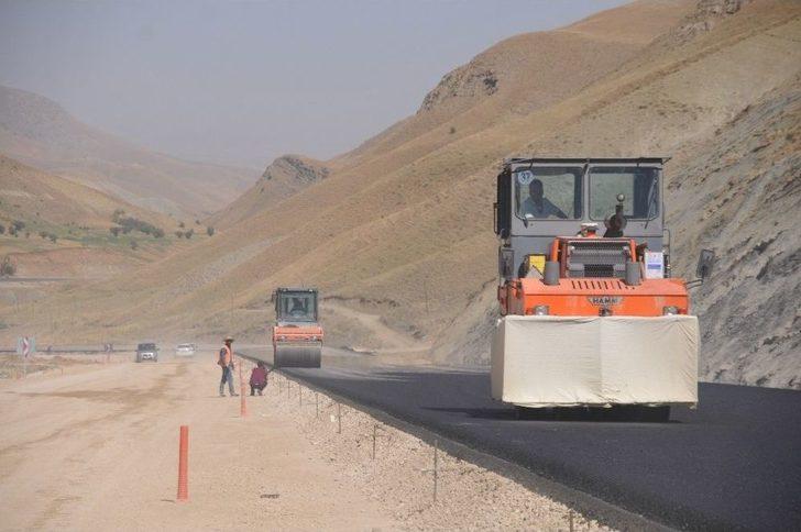 Yüksekova-esendere Yolu Yenileniyor G5