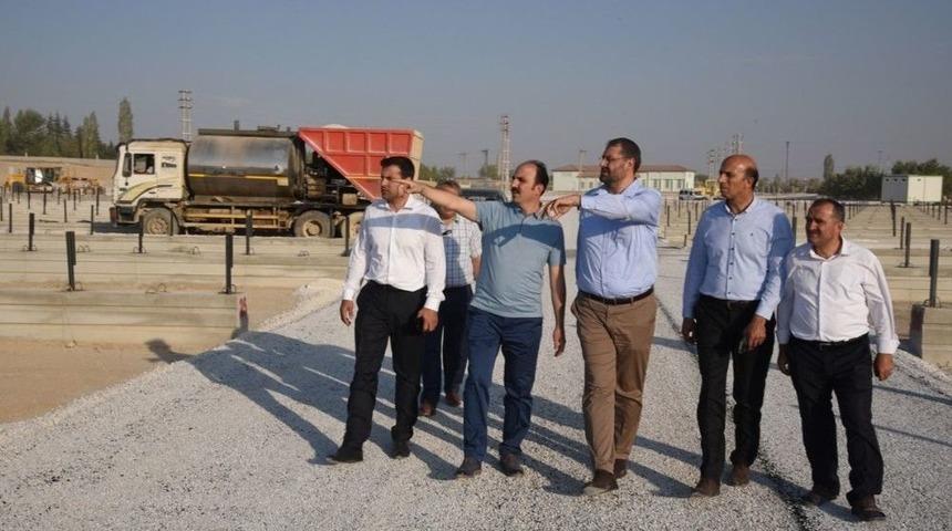 Konya&rsquo;nın En B&uuml;y&uuml;k Ve Modern Kurban Pazarı Sel&ccedil;uklu&rsquo;da Yapılıyor