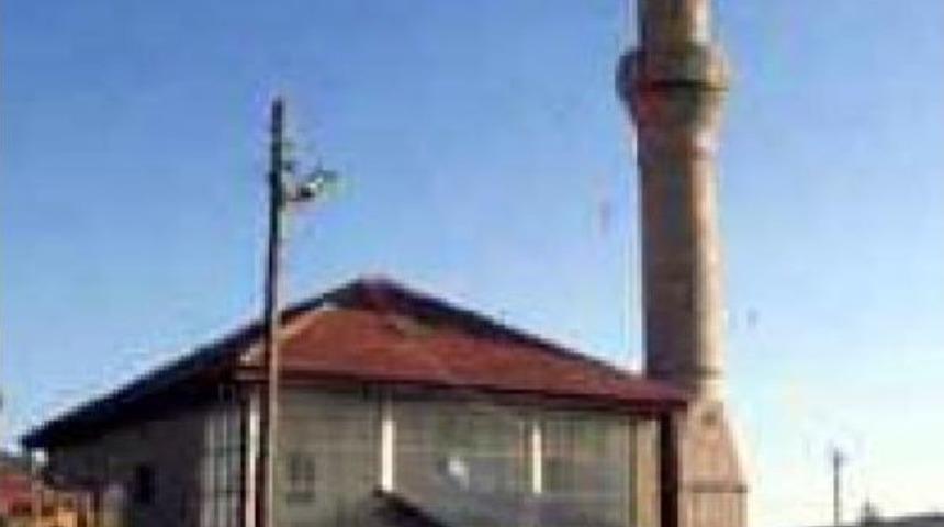 Cami Var 1.5 Yıldır Imamı Yok
