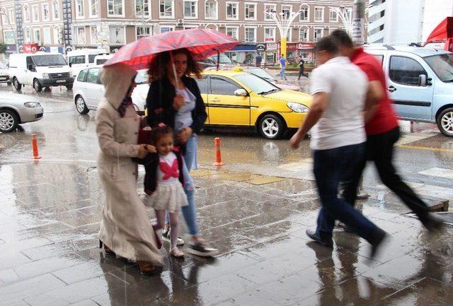 Erzurum Yağmurla Serinledi 2