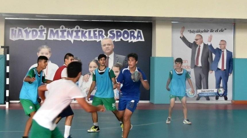 Hentbol Takımı Sezon Hazırlıklarına Başladı