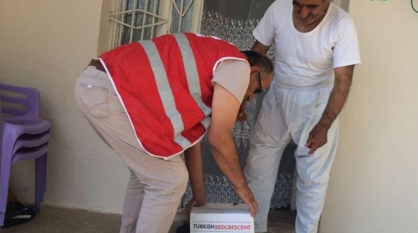 Kızılay&rsquo;dan 50 Aileye Yardım