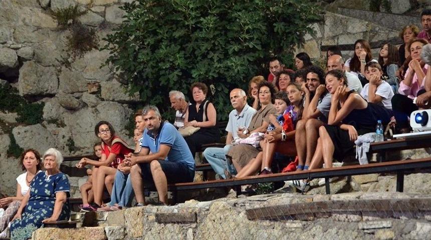 Atıf Yılmaz G&ouml;sterimleri Başladı