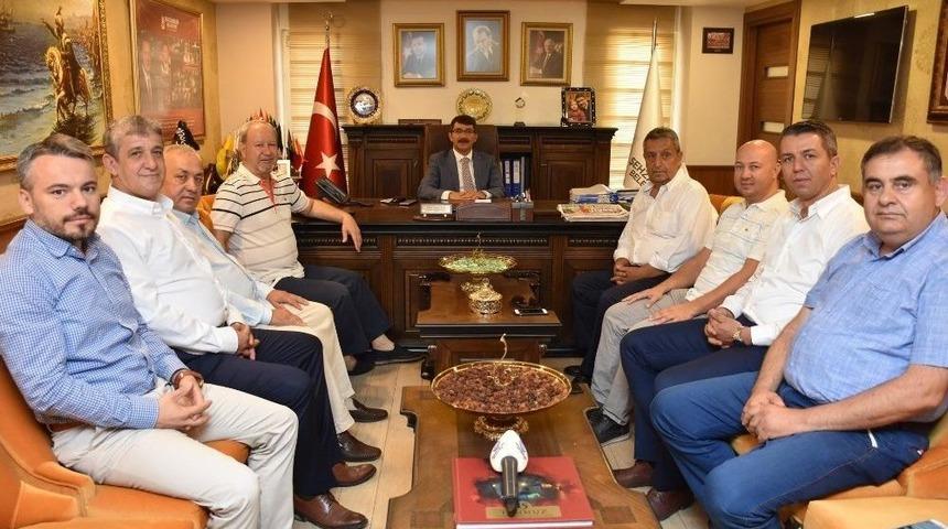 Başkan &Ccedil;elik&rsquo;ten "kurban Vekaletinizi T&uuml;rk Kızılay&rsquo;ına Verin" &Ccedil;ağrısı