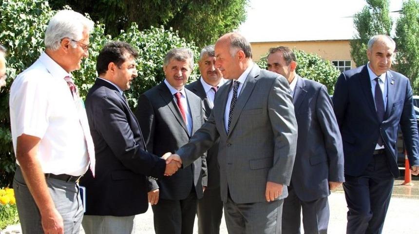 Vali Azizoğlu Talimat Verdi: &ldquo;20 Milyon Ağa&ccedil; Dikeceğiz&rdquo;