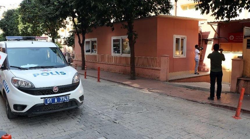 Hollandalı Hoffman&rsquo;ın Ailesi Gelmediği İ&ccedil;in Cesedi Adli Tıpta Kaldı