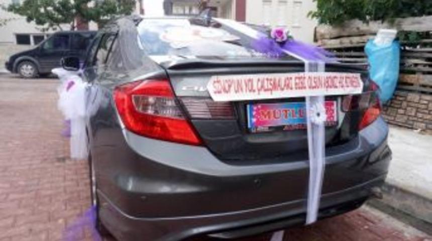 Sinop&rsquo;un Yol &Ccedil;alışması Gelin Arabalarına Konu Oldu