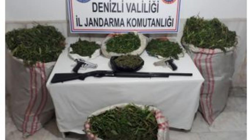Denizli&rsquo;de 25 Kilo Uyuşturucu Yakalandı