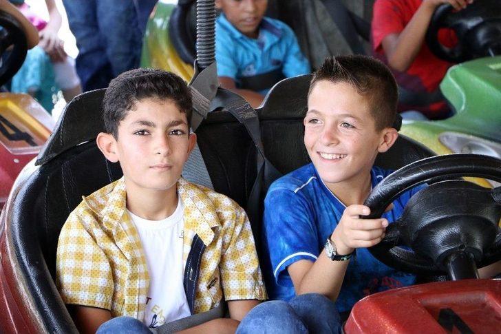 Artık Yüzleri Gülüyor G2