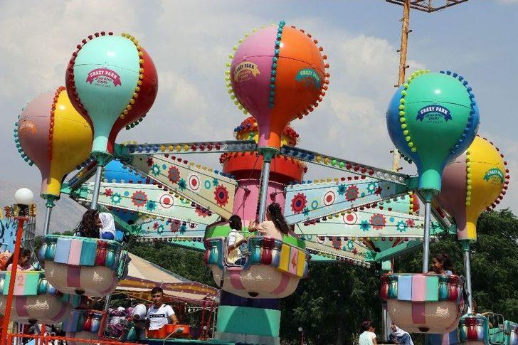 Artık Yüzleri Gülüyor G3