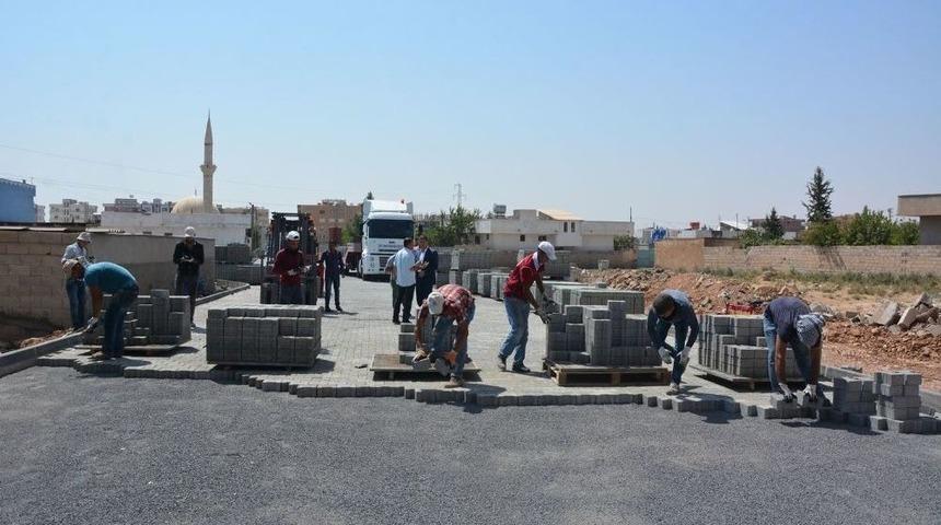 40 Derece Sıcakta 40 Bin Metrekare Kilitli Parke Taşı D&ouml;şendi