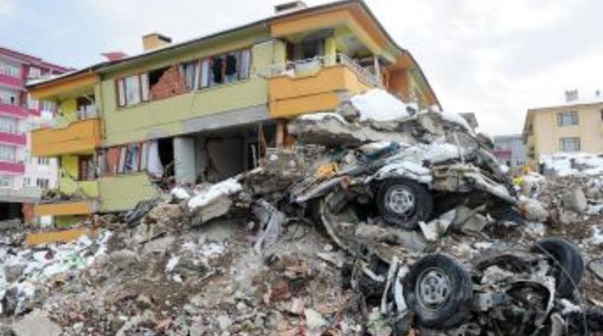 Yılmaz: &ldquo;istanbul&rsquo;u 18 Yıldır Depreme Hazırlayamadık&rdquo;